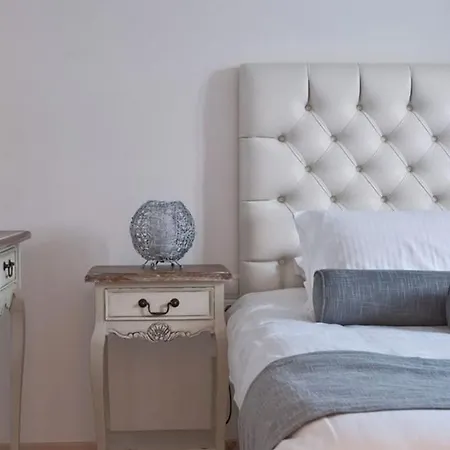 Extraordinary Santorini | 3 Bedrooms | Kagome | Breathtaking Aegean Sea Views | Private Oudoor Pool | Mechalohori Вилла
